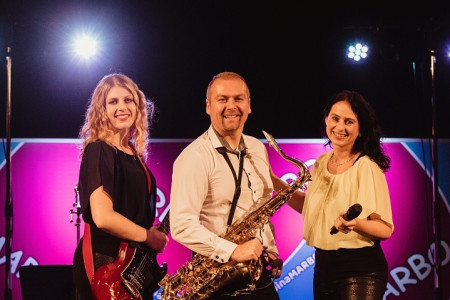 Hudebně vzdělávací koncert pro žáky I. stupně ZŠ a děti z MŠ na téma: “ Zpíváme a bavíme se ”