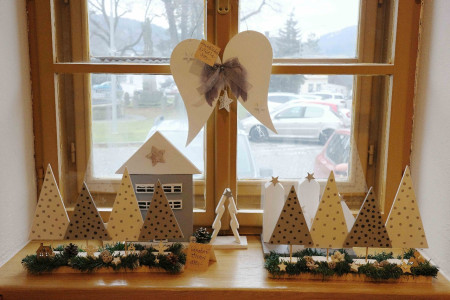 Výstava “Šikovné ručičky dětí naší školičky”