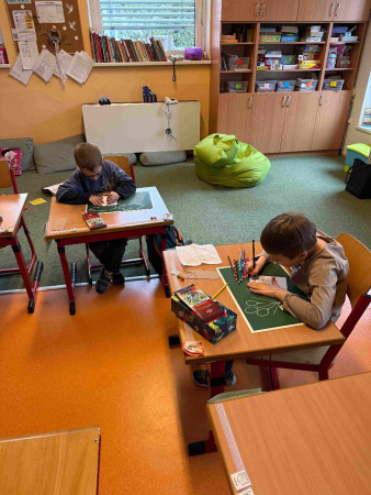 Březen ve školní družině 8 – měsíc knihy a prvních jarních dnů