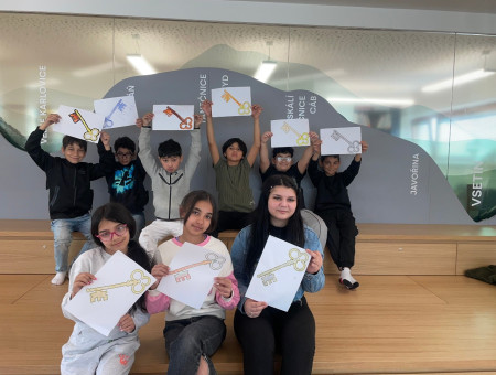 Čtvrtá třída navštívila Masarykovu veřejnou knihovnu 